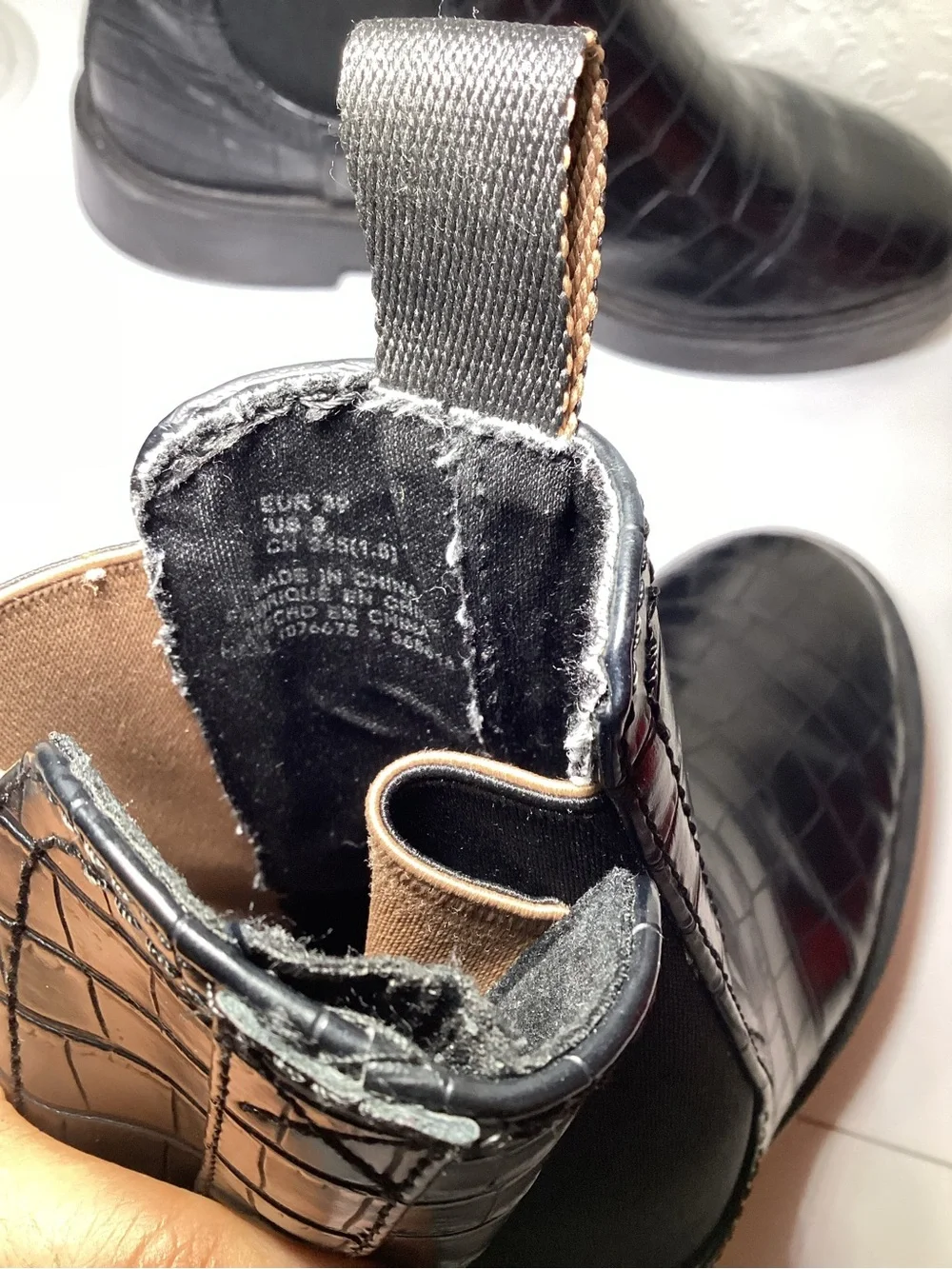 Hollister croc embossed